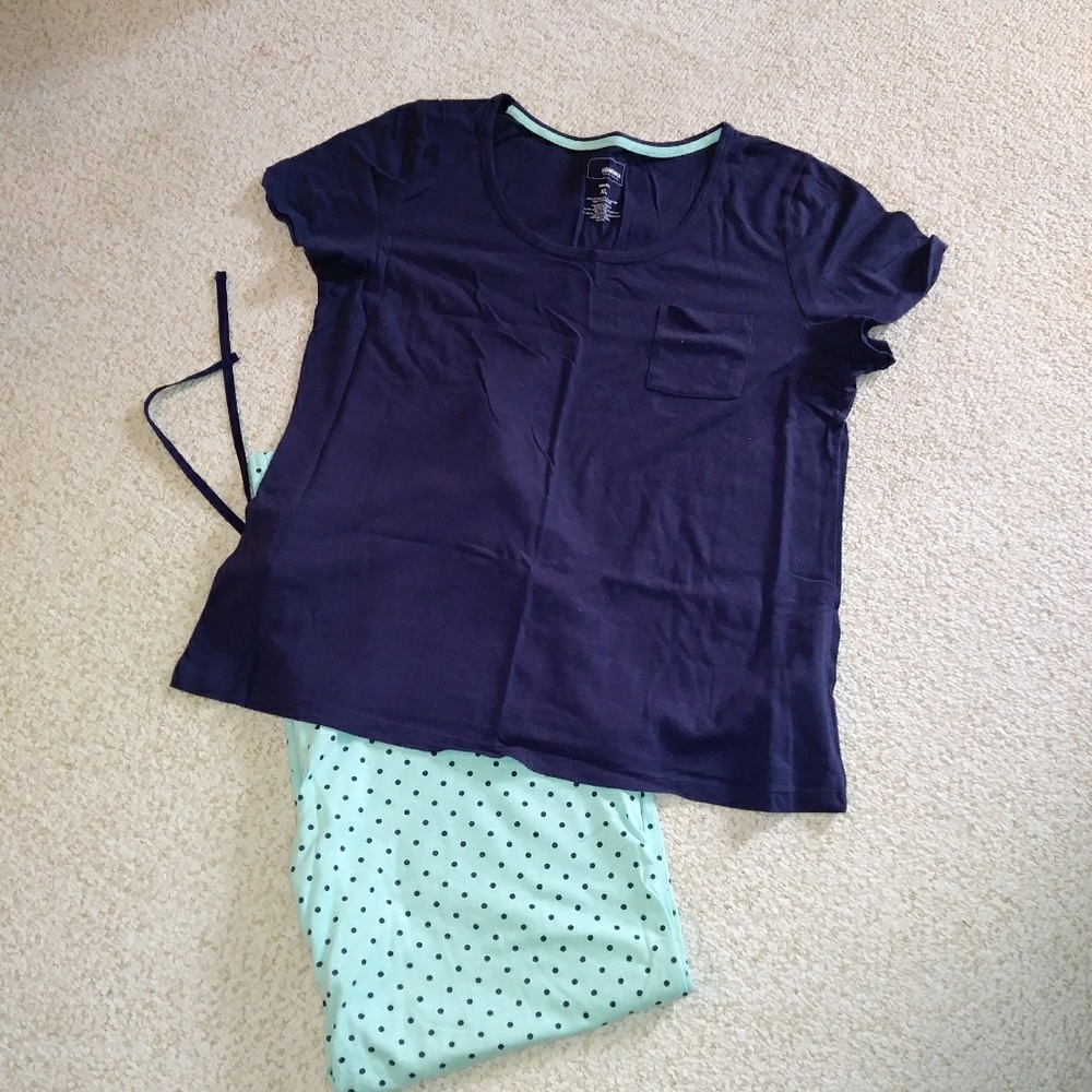 Cute 2-Piece Pajamas